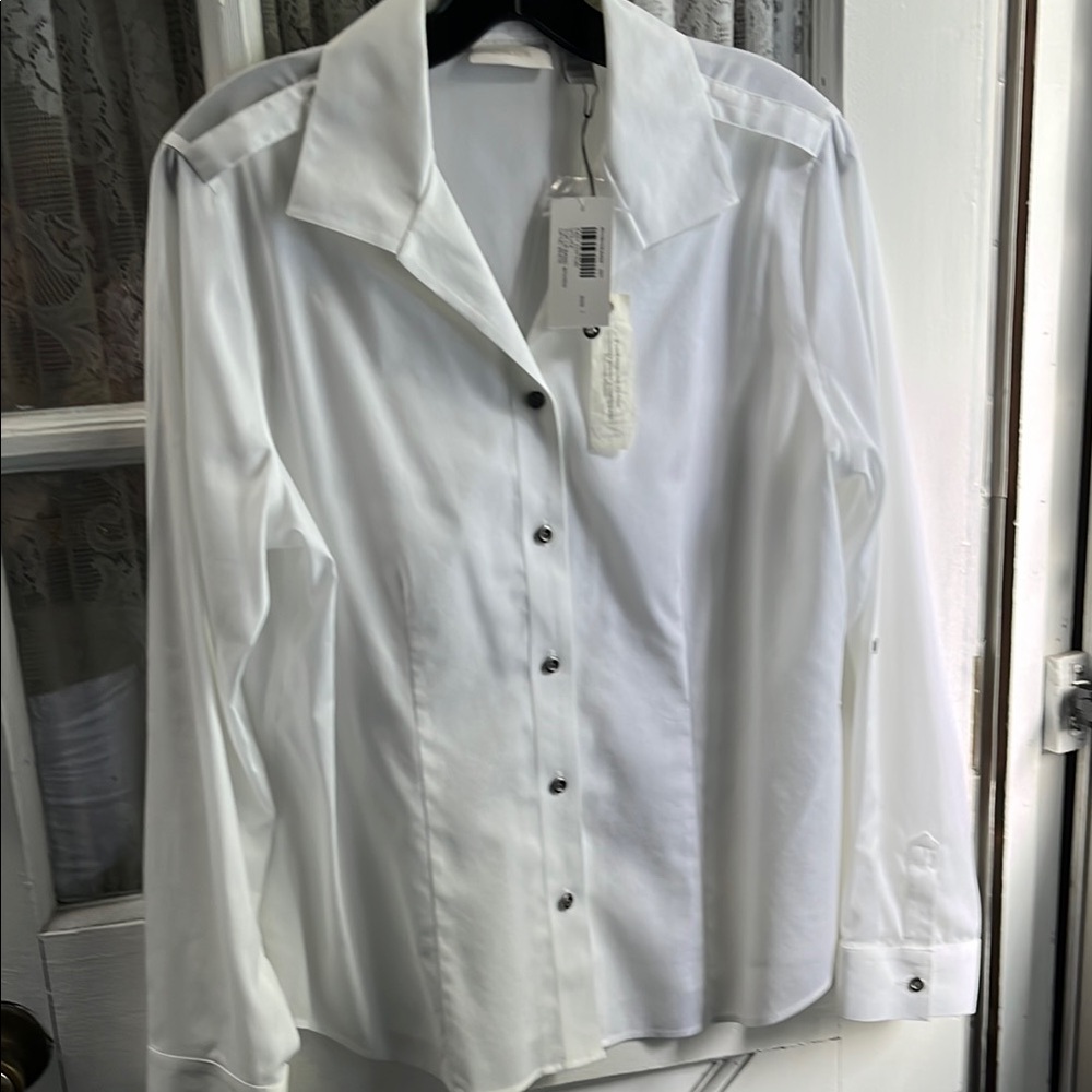 NWT Chicos Classic White Shirt No Iron Size 1